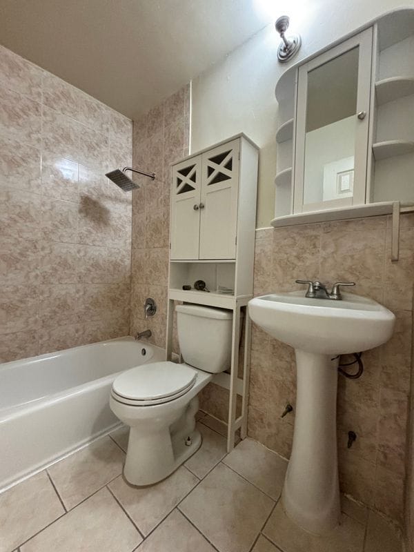 Photo - 3802 Barnes Ave Unit 2