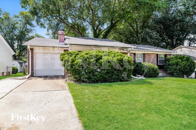 2030 E Humes Ln