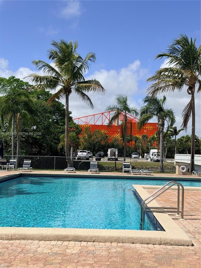 Building Photo - 501 E Dania Beach Blvd Unit 5-1B
