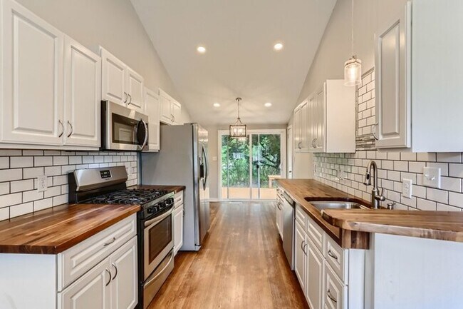 Photo - 6716 Cedar Lake Road South, St. Louis Park...