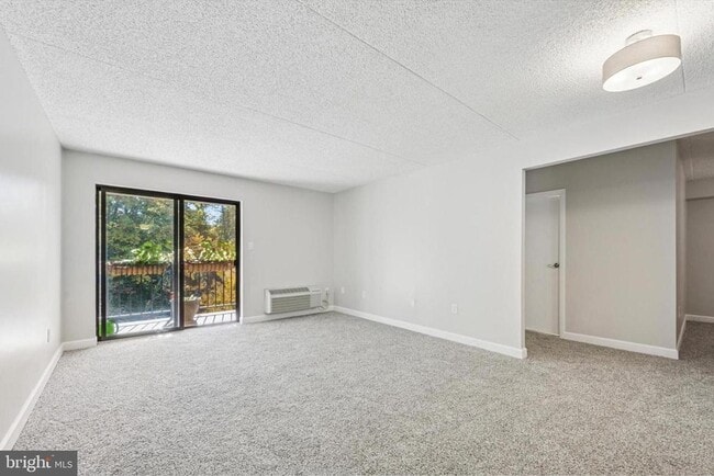 Photo - 800 Avondale Rd Unidad 7B