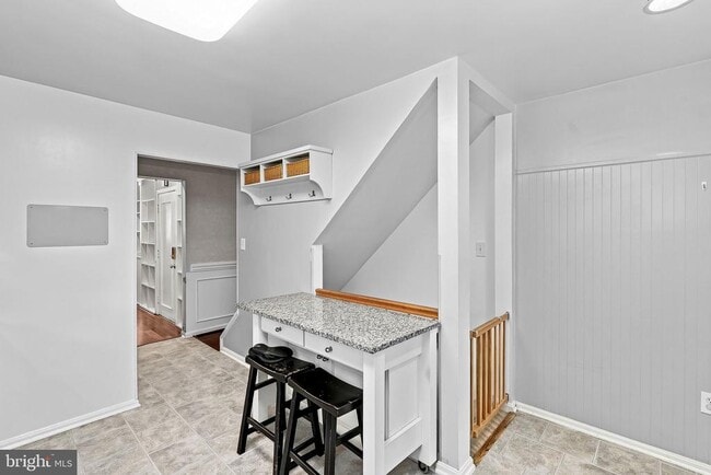 Photo - 10163 Yorktown Way