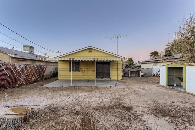 Building Photo - 3705 Haddock Ave