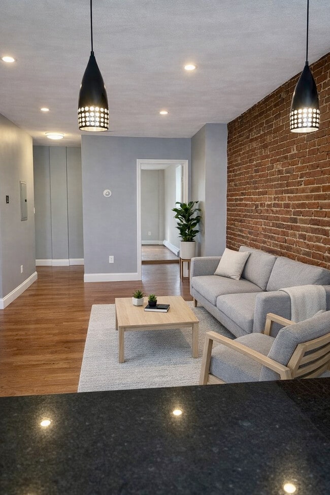 Photo - 349 Sumner St Unit 3