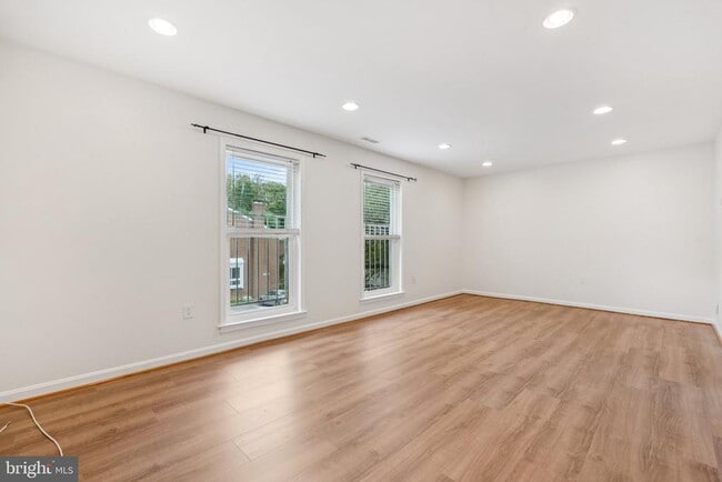 Photo - 3881 Persimmon Cir