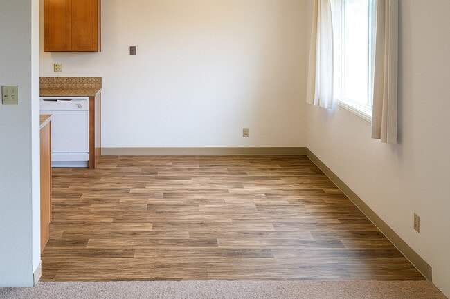 Photo - Fountain Court Apartments