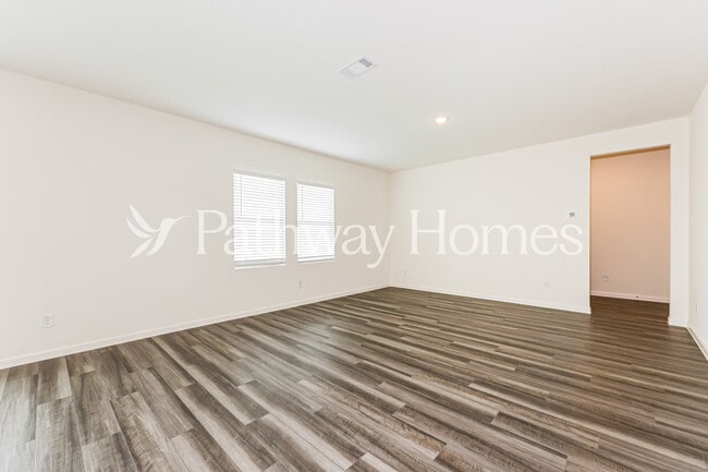 Photo - 12720 Haymarket Rd