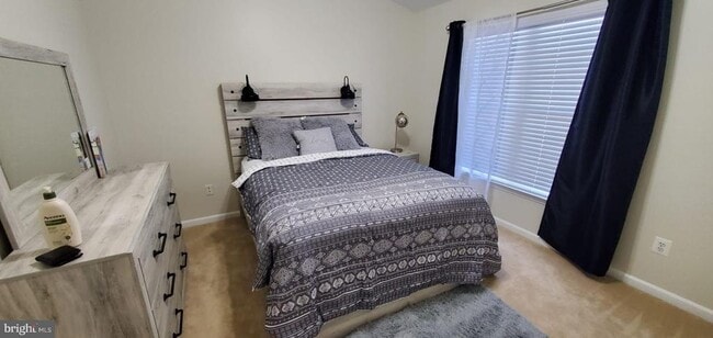 Photo - 42837 Sykes Terrace