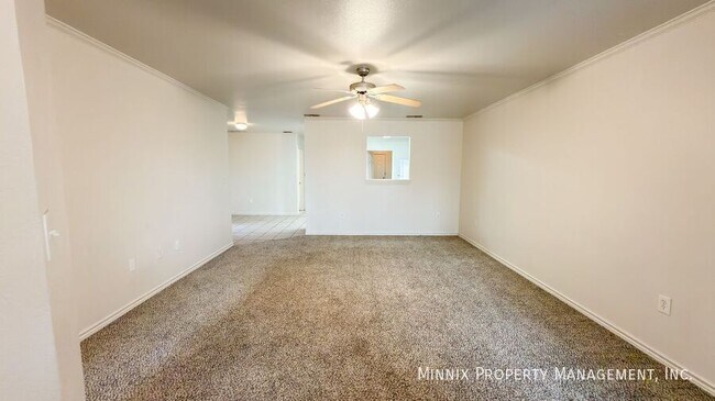 Photo - 5402 Kemper St