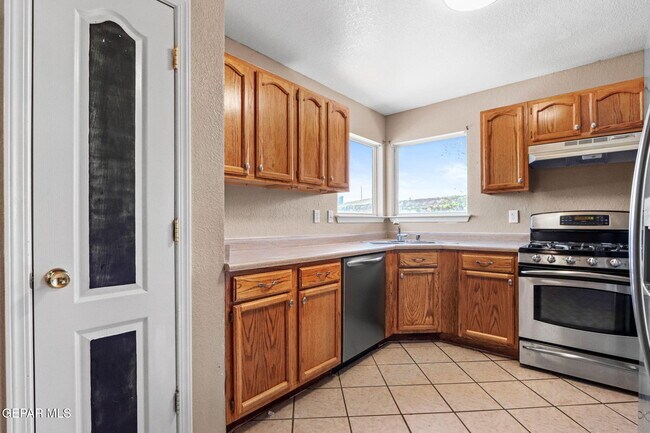 Photo - 2376 Joshua Louis Dr