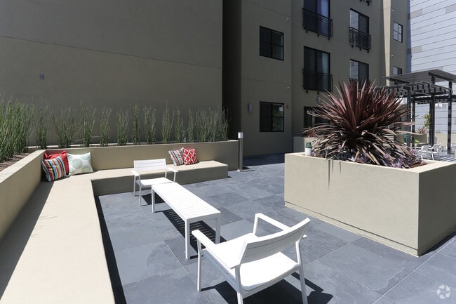 M Lofts