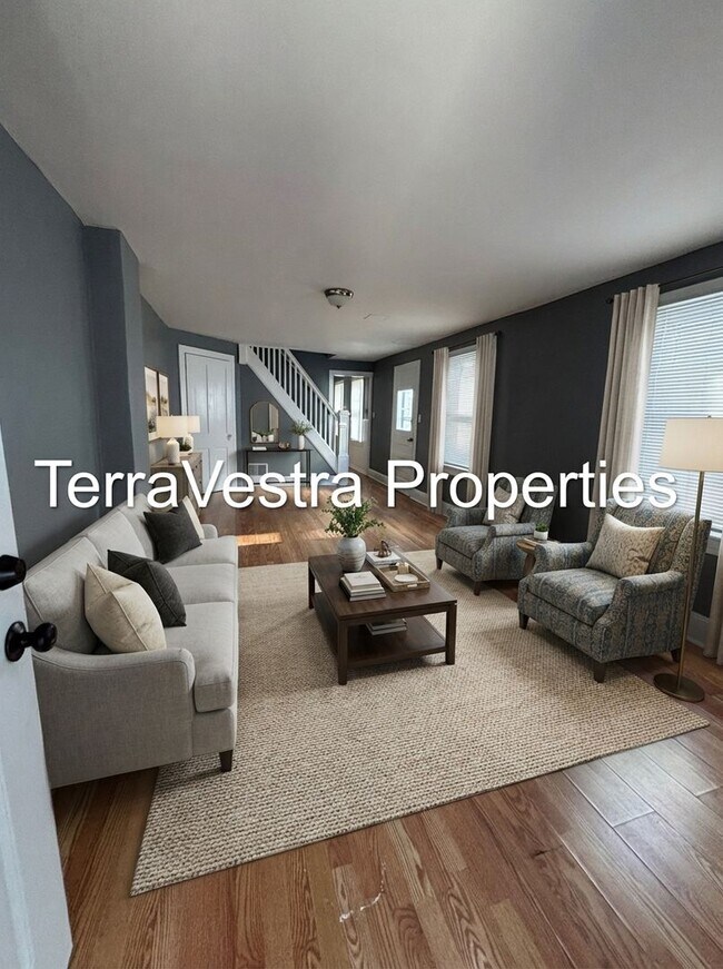 Building Photo - 3 Bed in Salem. Eligible for $500 Security Deposit.