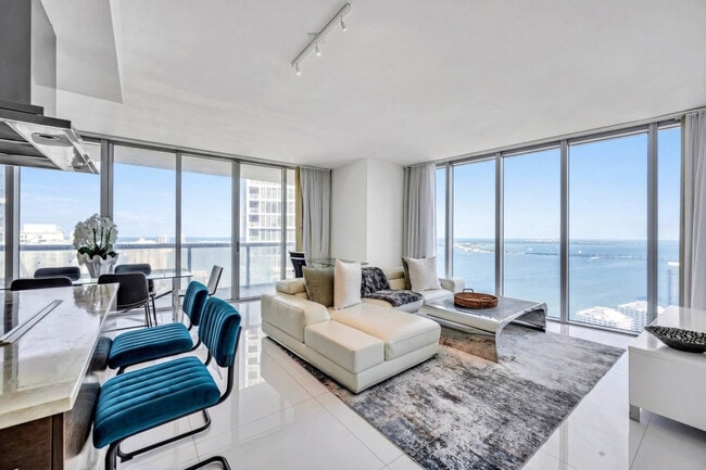 Photo - 485 Brickell Ave Unit SI FL49-ID1560823P