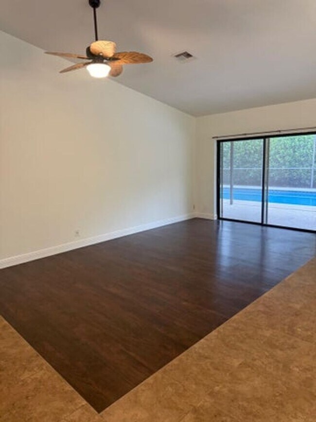 Photo - 20834 Sugarloaf Ln