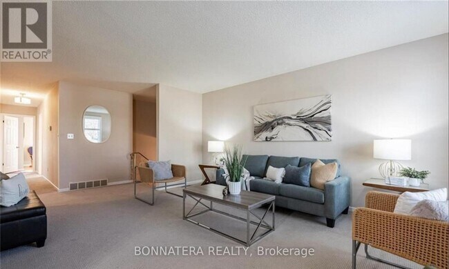 Photo - 50 Cedardale Ave