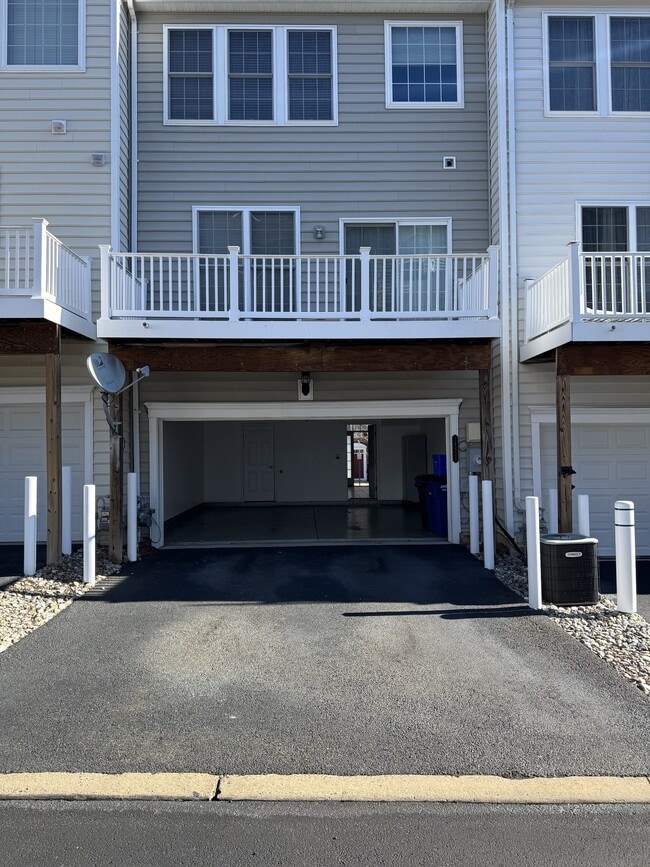 Photo - 14828 Potomac Branch Dr