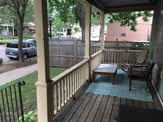 Photo - 2413 DuPont Ave S Unit 3