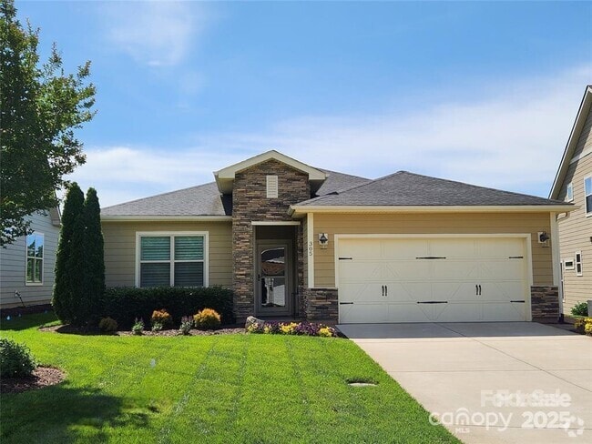 Building Photo - 305 Hemlock Bluff Ct Rental