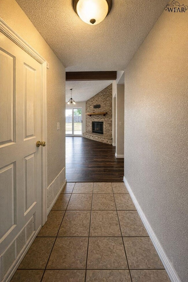 Photo - 1413 Amherst St