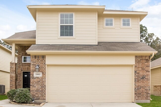 Building Photo - 2802 Mesquite Ridge Dr