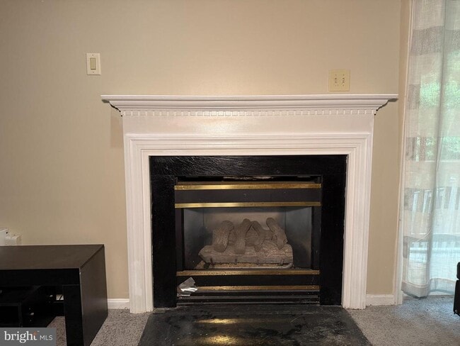 Photo - 853 Faraway Ct