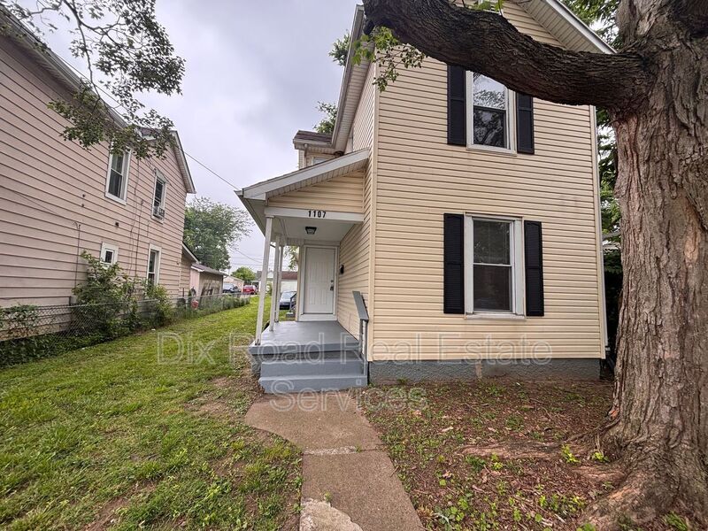 Photo - 1107 Baltimore Street