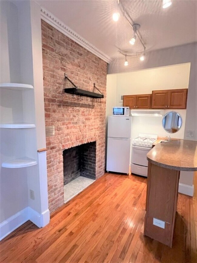 Photo - 898 Massachusetts Ave Unit 418
