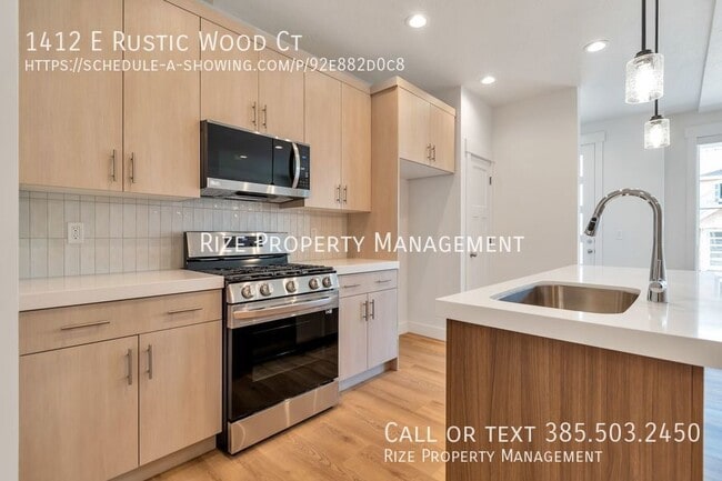 Photo - 1412 Rustic Wood Ct