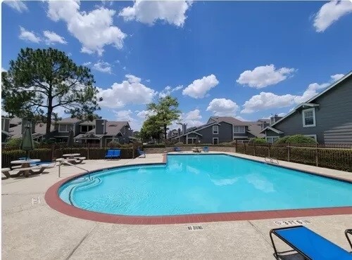 Photo - 6321 Cattails Ln