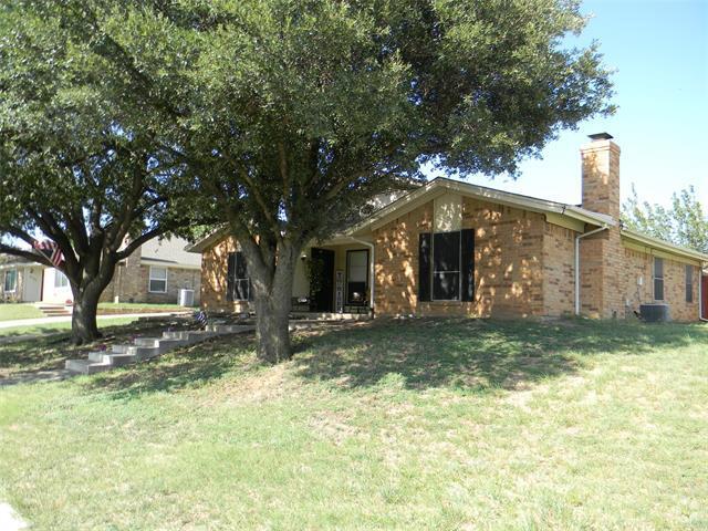 Building Photo - 7024 Crosstimbers Ln Rental