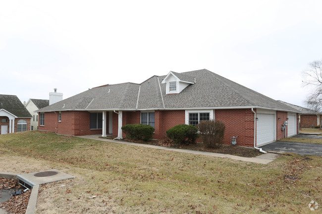 Building Photo - Bethel Duplexes Rental