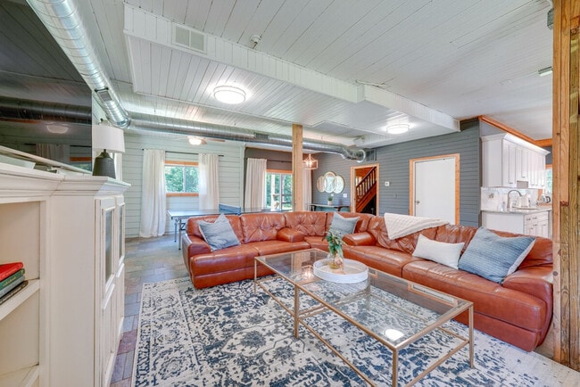 Photo - 27W172 Galusha Ave Unidad ID1306620P