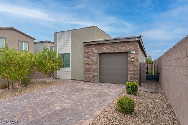 Building Photo - 8243 Vino Merlot Ave