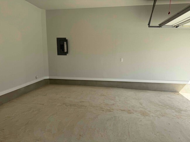 Photo - 2205 Stampede Dr