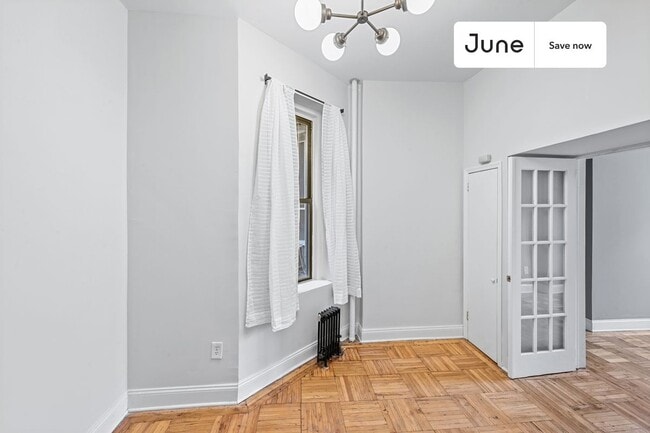 Photo - 715 E 5th St Unidad 1B