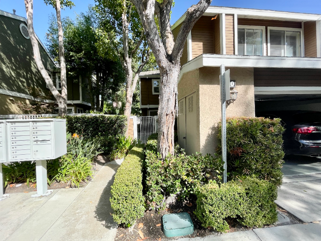 Photo - 10 Meadowood Townhome