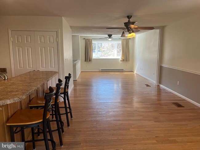 Photo - 1217 Hilltop Dr