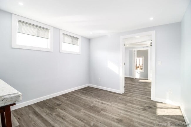 Photo - 15 Minerva St