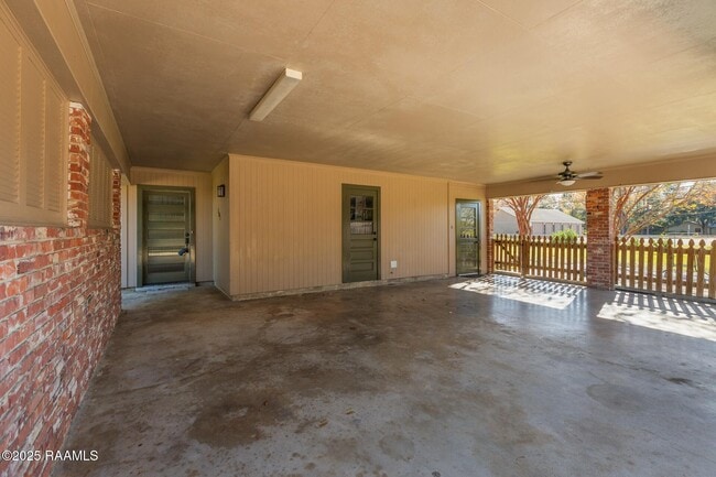 Photo - 101 Alonda Dr