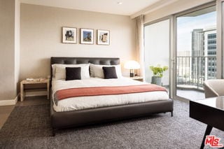 Photo - 2025 Ave of the Stars