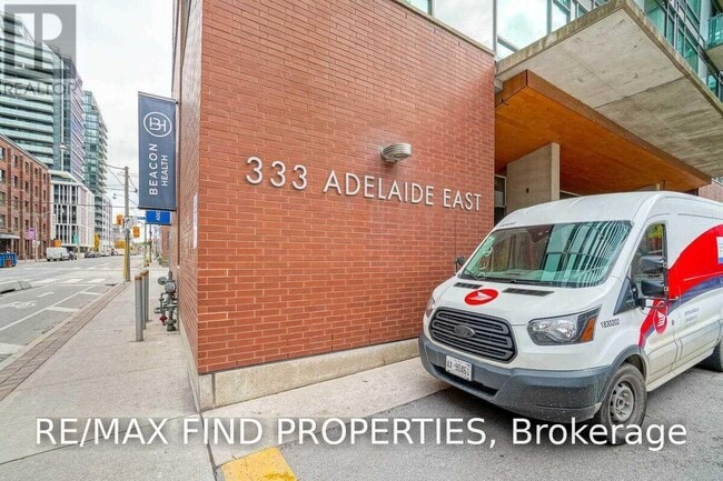 Photo - 333 Adelaide St E Unit 1025