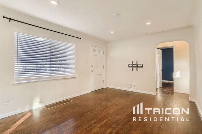 Photo - 1364 Ironton St