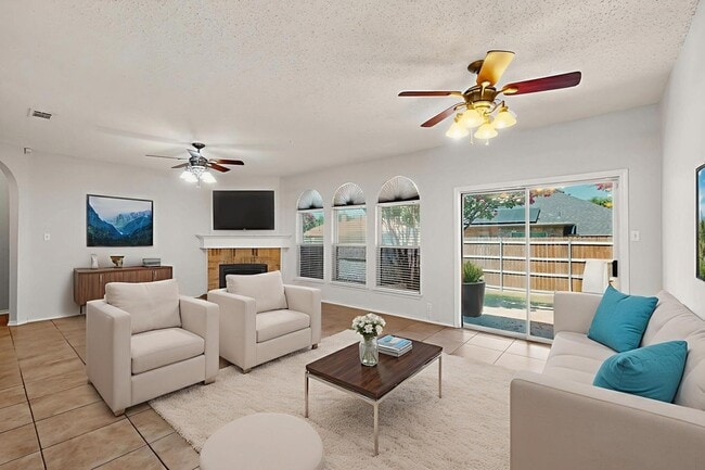 165 Hirth Dr