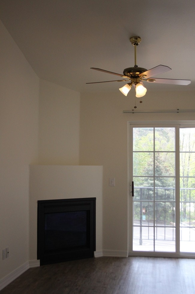 Photo - Riverbridge Apartments