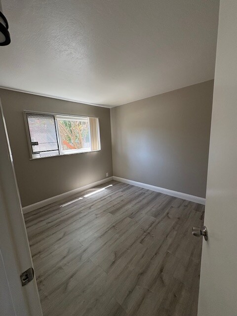 Photo - 5499 Claremont Ave Unit 2