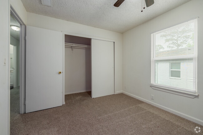 3BR, 2BA - 1,350SF - Bedroom