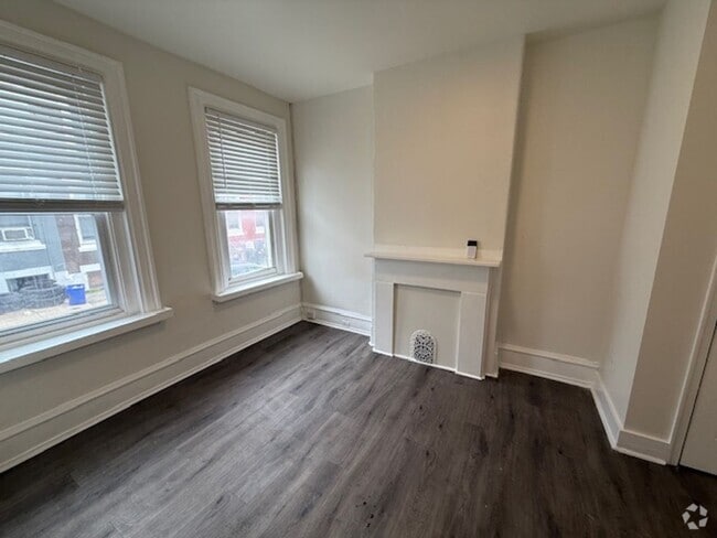 Building Photo - Spacious 3-Bedroom Home in North Philadelphia