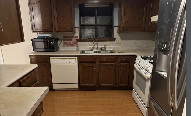 Photo - 4226 Duesenberg Dr