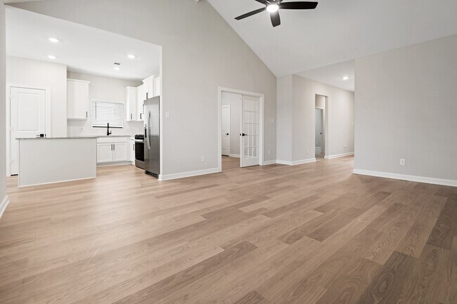 Photo - 21535 Bluebonnet Bay Dr