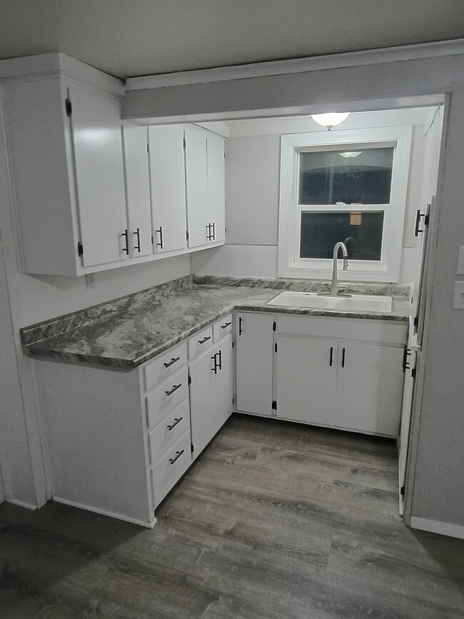 Photo - 511 7th Ave N Unit B